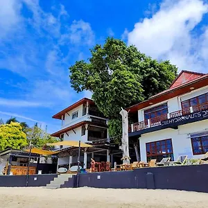 Hydronauts Diving - Hotell